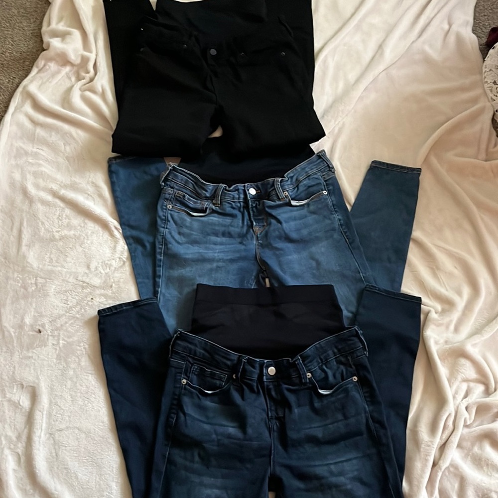 Maternity jeans skinny 3 pairs dark, light and black